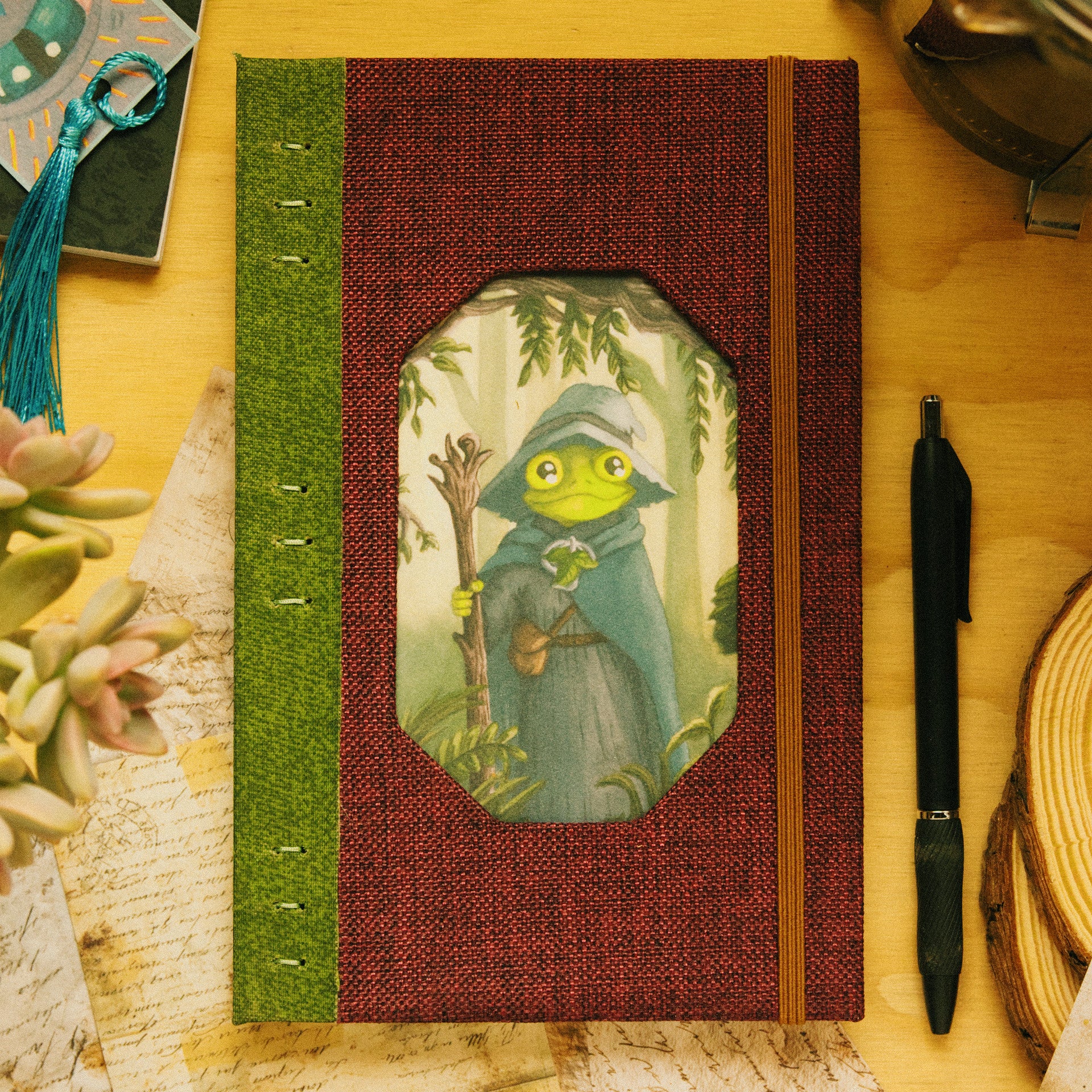 Búho Lector · Tela Amy Deco Borgoña